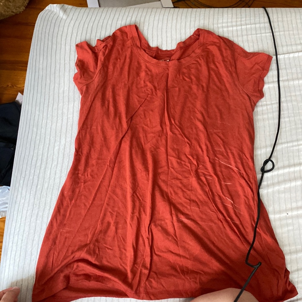 T-shirt size XL